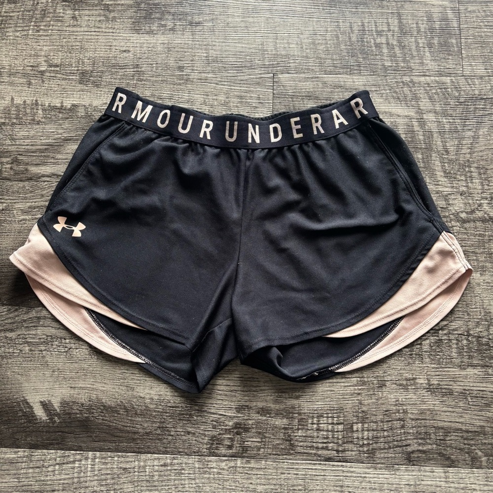 Women’s Under Armour Running Loose Fit Shorts- Size Small - Black and pink